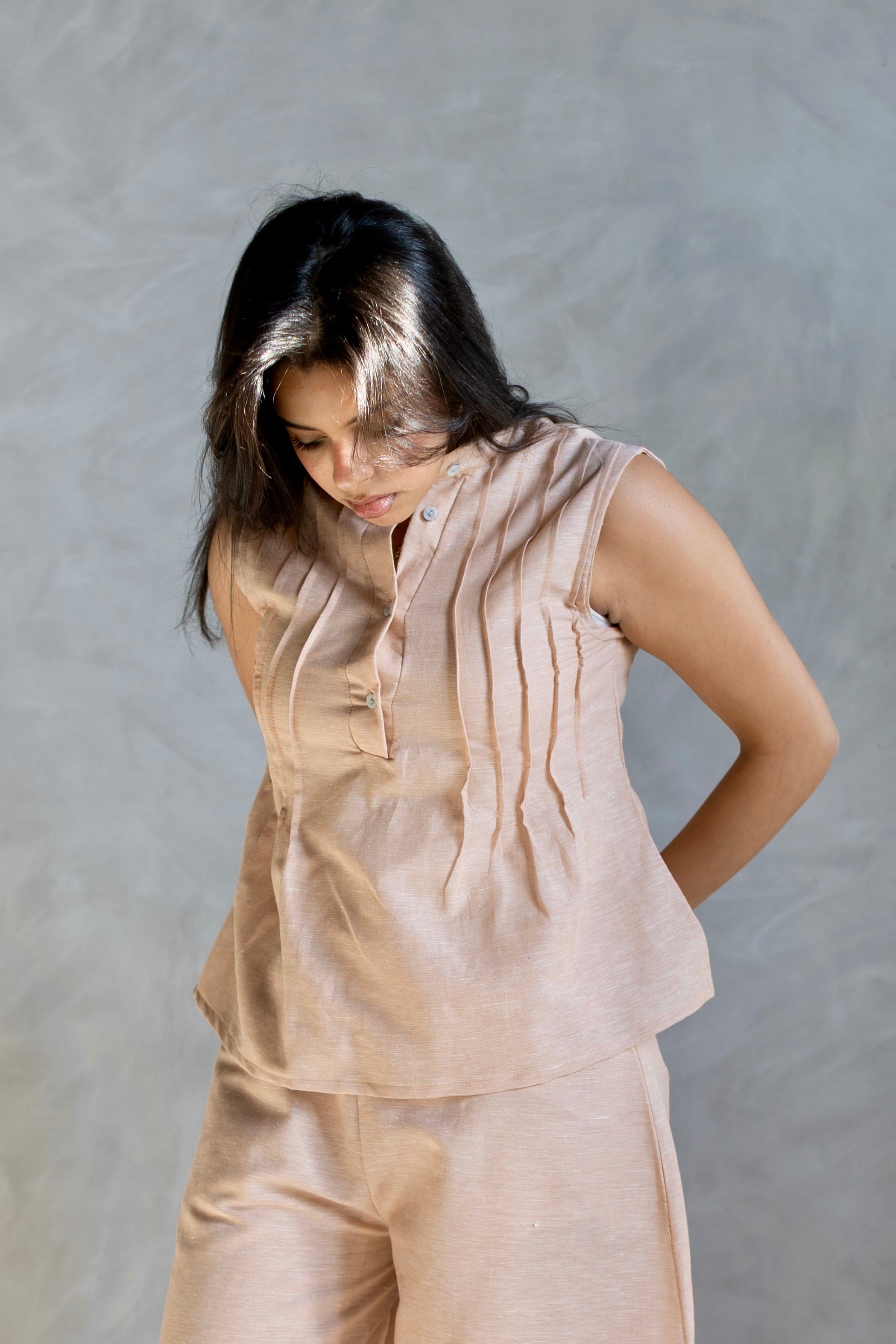 Pleated Linen Top Red Beige